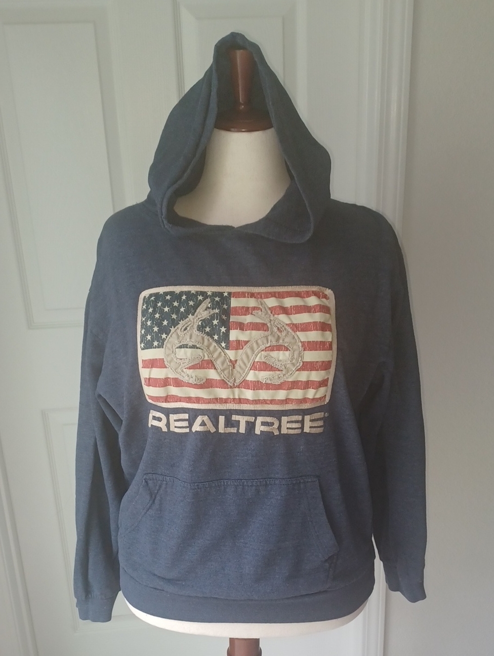 Realtree Navy Blue Hooded Sweatshirt with American Flag Chest Logo XL